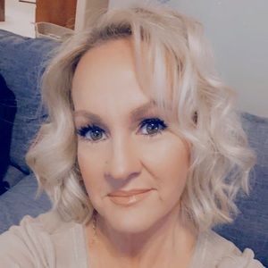 Meet your Posher, Anne-marie